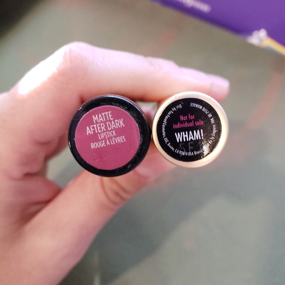 Urban Decay & Too Faced Lipstick Set - Picture 2 of 4